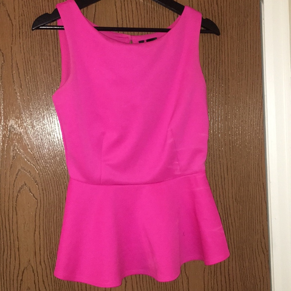 CUTE DRESSY TANK TOP